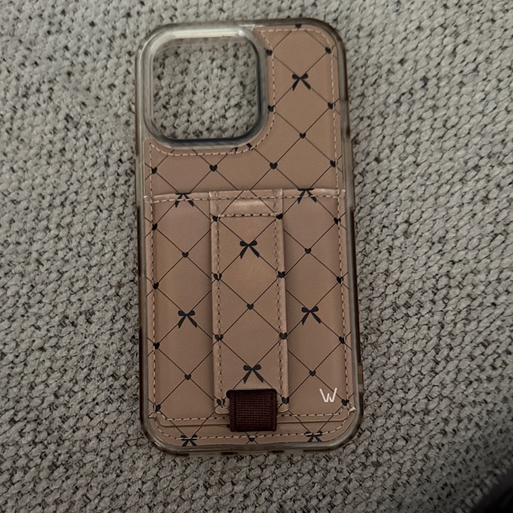 Elegant Tan Phone Case with Card Slot